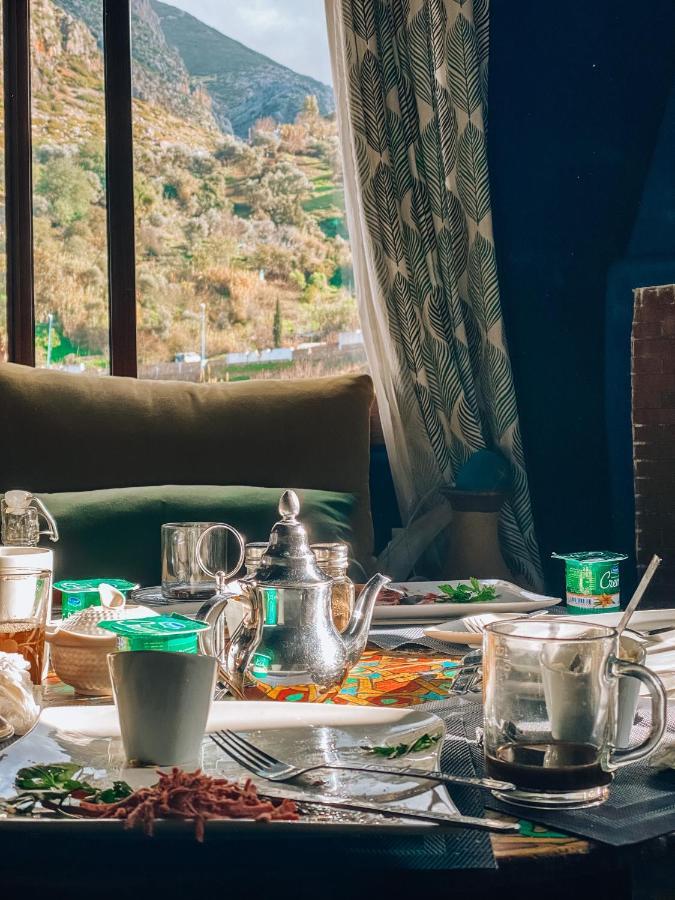 Bed and Breakfast Dar Elrio Шефшауэн Экстерьер фото